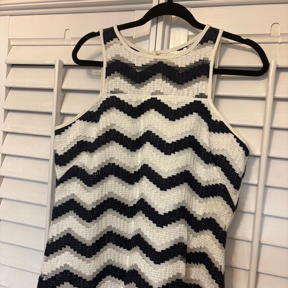 Revolve Milly Blue And White Textured‎ Dress Size 10 - Picture 4 of 11